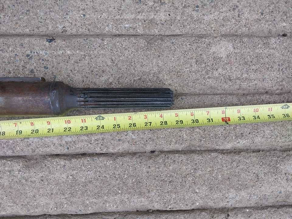 Eje de transmisión delantero 85 RAMCHARGER compatible con camioneta Dodge 100 80-86  Foto 2 de 4