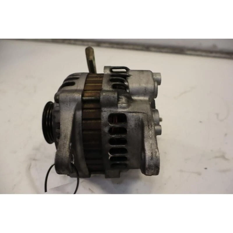 GENERATOR FÜR MAZDA 323F LANTIS (94-99) 1.8 BER. 5P/B/1800CC 1994 Foto 2 de 4