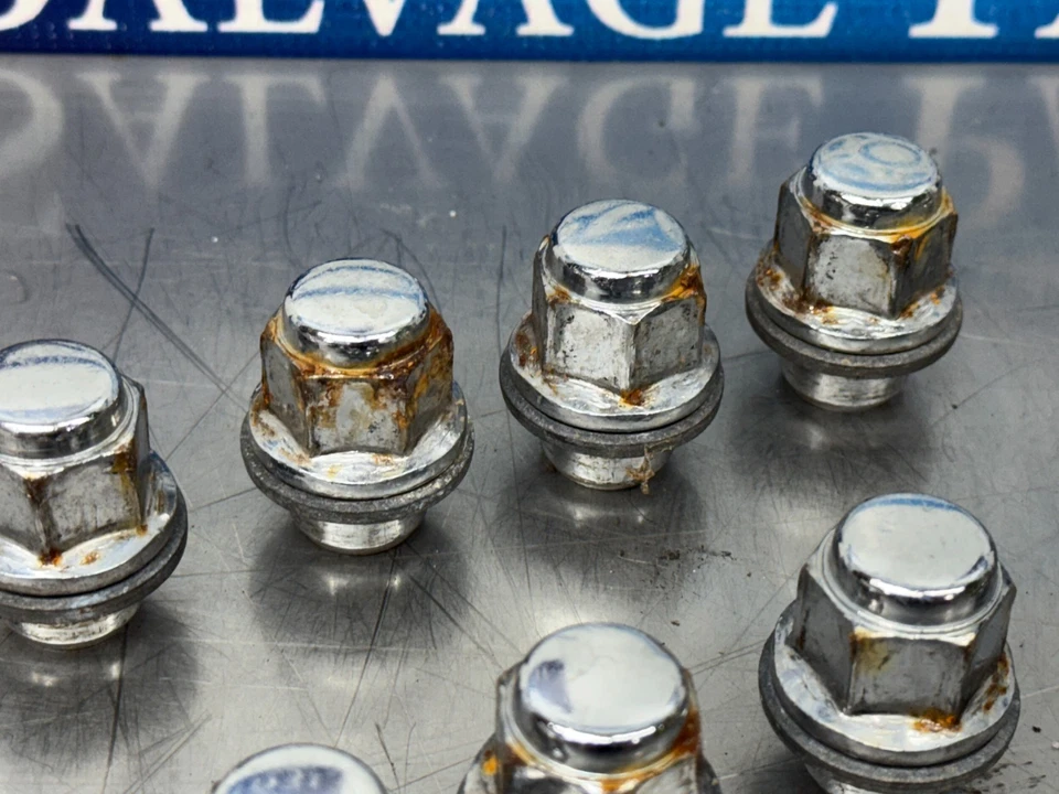 2009 Lexus GS450H Wheel Lug Nuts 21mm - Set of 16 - 126k - Image 3 of 4