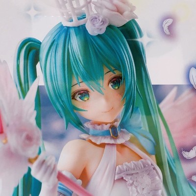 Hatsune Miku Birthday 2020 Sweet Angel ver 1/7 Scale Figure