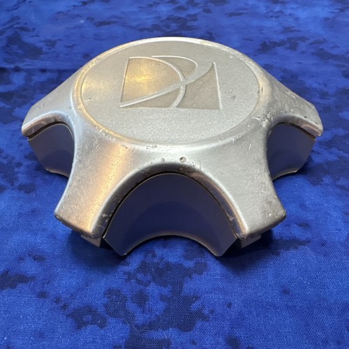Saturn OEM 2007-2010 Outlook Machined 6 Lug Plastic Center Cap Hub Cover 9596876 - Picture 4 of 9