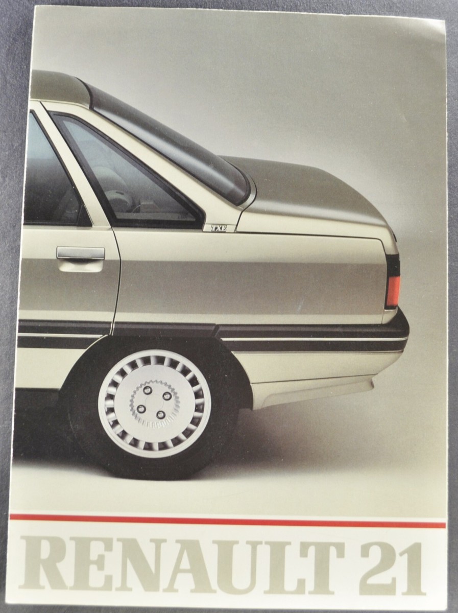 洋書　LE ROMAN DE RENAULT 1986 Renault 21 Brochure Folder TXE Sedan Excellent Original 86