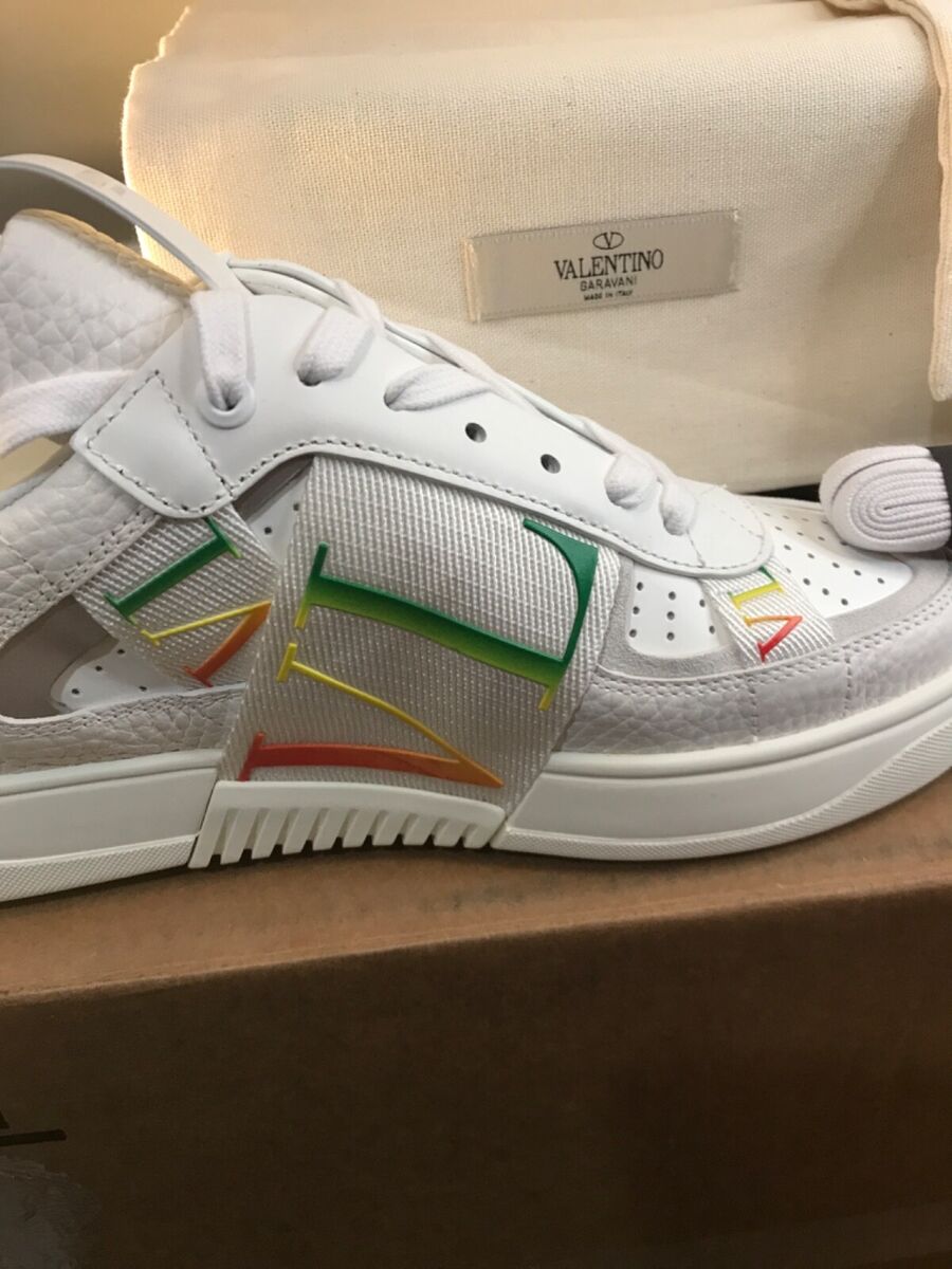 Valentino Garavani VL7N Low Allover Print White Multi Valentino Garavani VL7N Low Allover Print White Multi