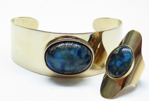 Vintage 70er Jahre modern blau Cabochon Armreif Armband und Ring goldfarben