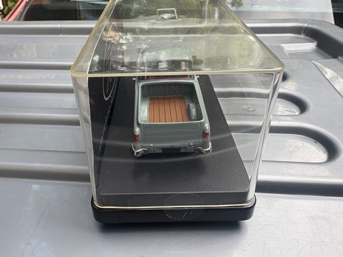 TRAX TR74 HOLDEN EK UTILITY, 1961, 1:43 - Picture 5 of 6
