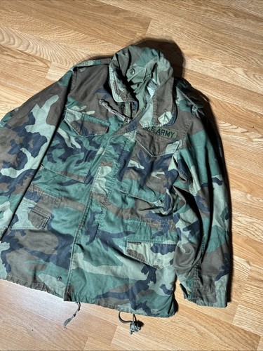 US Army Cold Weather Field Jacket Coat Woodland Camo Military Small Regular - Picture 3 of 6