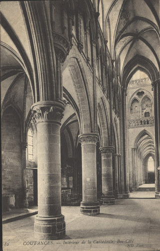 COUTANCES 50 Intérieur de la Cathédrale Bas-Côté CPA non circulée Édit. AD N°82