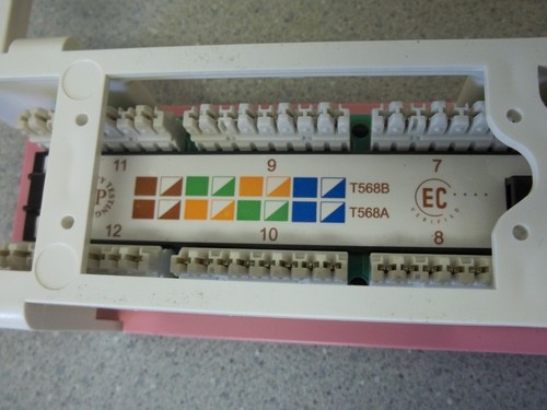 CAT 5E Patchpanel CAT 5E Patchkabel CAT 5E Modularstecker - Bild 10 von 18