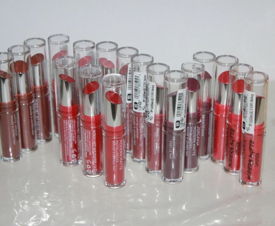 Lápiz labial mate moderno Jordana gratis paraban HECHO EN EE. UU. ELIGE TU COLOR LOTE DE 3 Foto 2 de 3