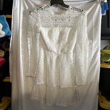 City Studio Women’s Open Back High Neck White Laced Dress Size 3/4 NWT