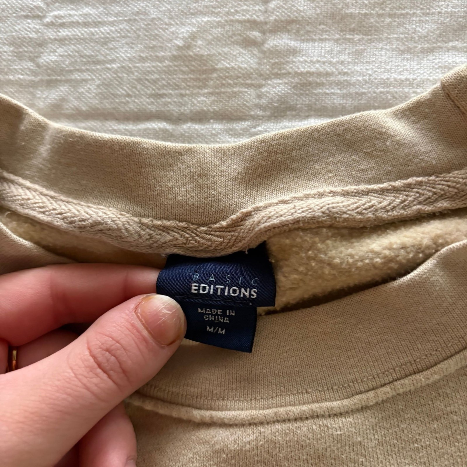 Vintage Basic Editions Embroidered Fall Wheat & L… - image 5