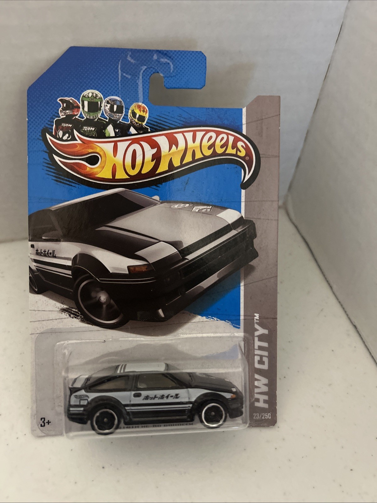 Hot Wheels 2013 HW City Toyota AE-86 Corolla #23/250