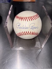 Pee Wee Reese Autographed Baseball – Brooklyn Dodgers Legend