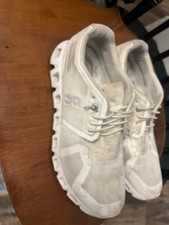 On Cloud 5 Women's Low Top Mesh Lace-Up Athletic Sneakers White 59-98373