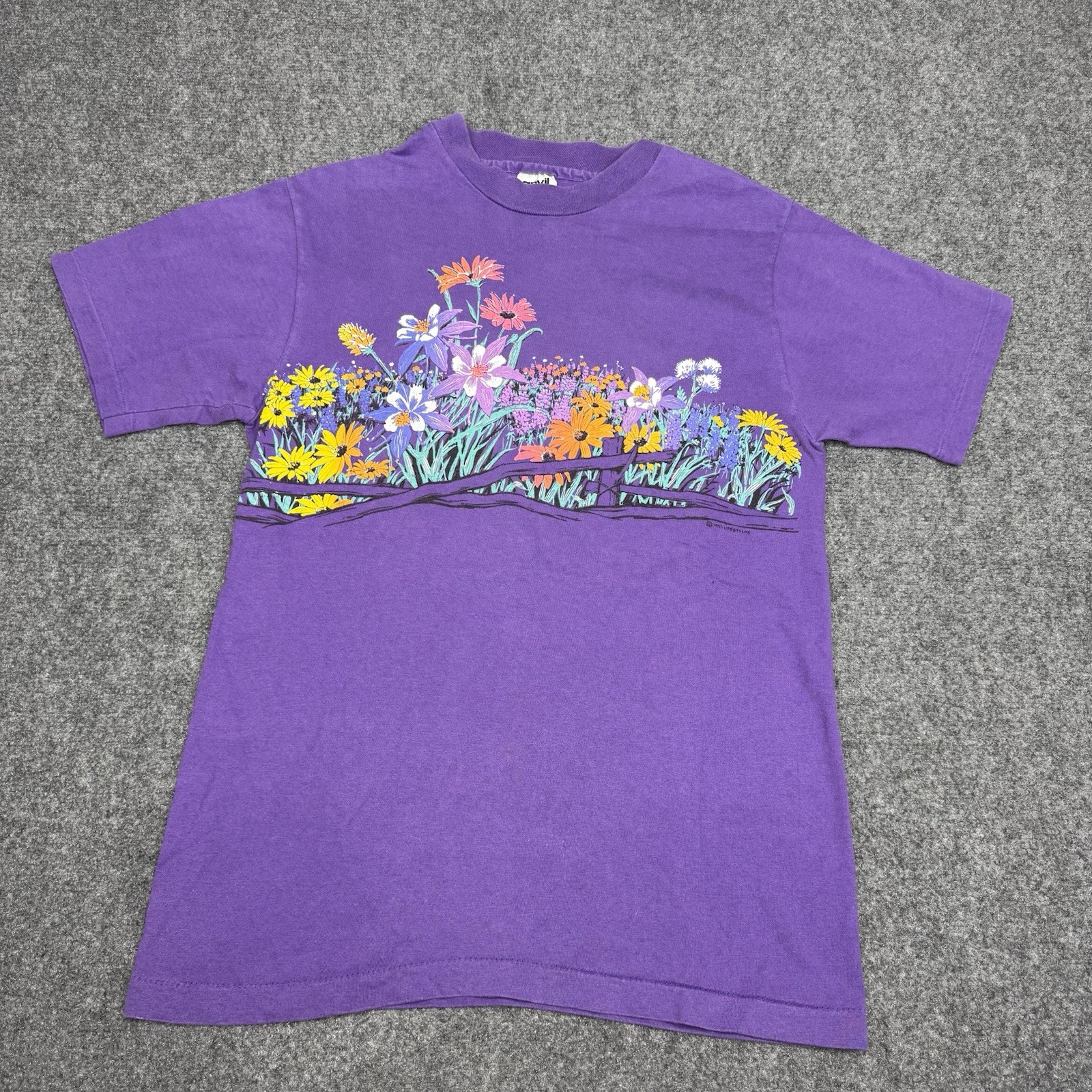 Vtg 90s Hanes Beefy Floral Art T-shirt Single Stitch USA Medium
