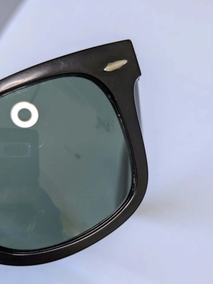 Ray-Ban Wayfarer (Rb2312) Sunglasses  Adults, With Case And Cleaning Cloth., photo 4 of 5