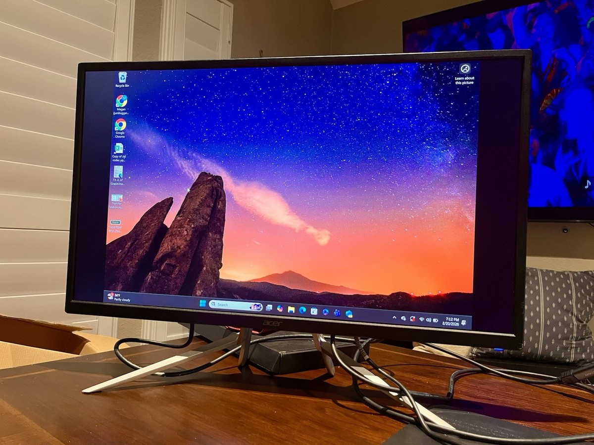 Acer ET322QK 31.5
