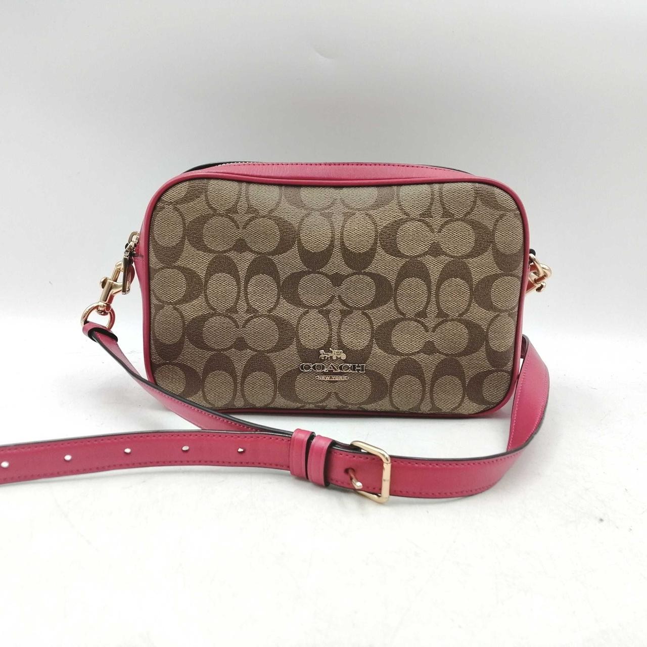 Coach 68168 Stylish Leather Shoulder Bag for Women