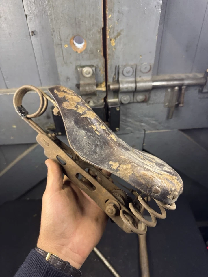 Polstersattel Fahrrad Oldtimer 1900 antik Jahrhundertwende selten All Heil uralt - Bild 4 von 4