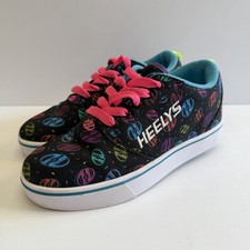 Heelys Pro 20 Pink Print Skate Shoes Black Ra...