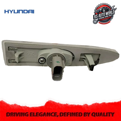 Hyundai Oem side turn indicator/repeater lamp left side Verna 2006-12 923030P000 - Picture 4 of 6
