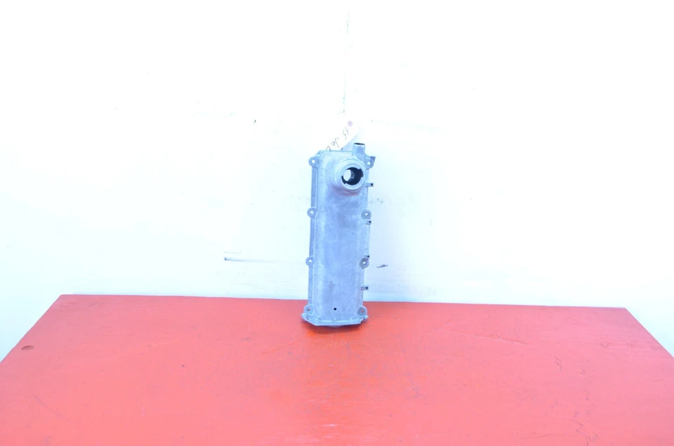 11-14 VOLKSWAGEN JETTA 2.0L ENGINE VALVE COVER OEM - Image 3 of 4