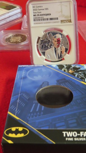 2022 Batman Two Face 1 Oz Silver NGC MS70 Antiqued $5 Samoa Coin - Picture 4 of 11