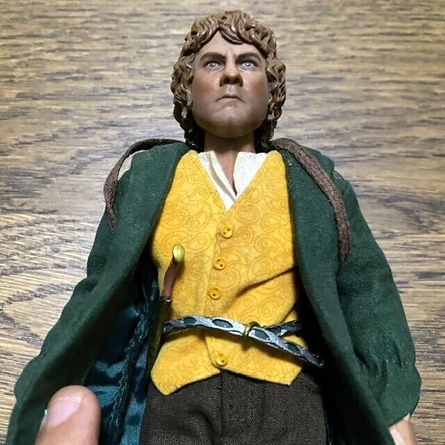 ASMUS TOYS 1/6 FIGURE THE LORD OF THE RINGS MERRY USED HOT TOYS