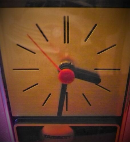 Aachen 80's VTG Tabletop Pendulum Quartz Clock . Made in Germany ,Collectible ! - Picture 7 of 7