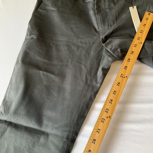 Banana Republic Chino Pants Mens Size 30x30 Slim Rapid Movement Gray - Picture 15 of 17