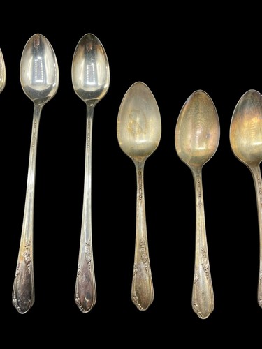 25 WM A Rogers A1 Plus Meadowbrook Silver-Plate Ivy Leaves Forks Spoons Knives - Picture 6 of 20