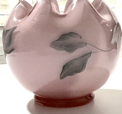 Fenton Dusty Rose Overlay Floral Hand Painted Rose Bowl Signed Limited Edition - Picture 12 of 14