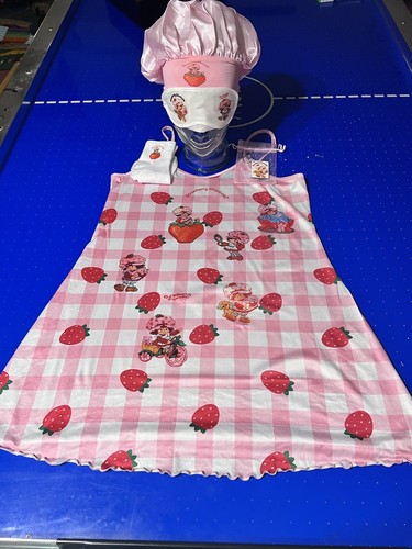 Strawberry Pj Set - Picture 9 of 16