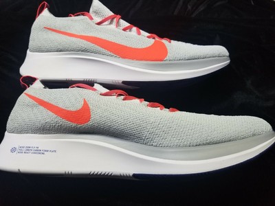 nike zoom fly flyknit platinum