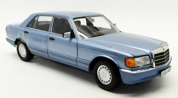 Norev Mercedes Benz 560 Salt 1991 1:18 Scale