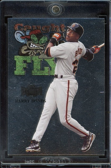 1999 Metal Universe #246 Barry Bonds Caught on the Fly
