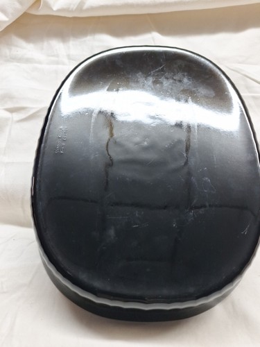 Corning Ware Classic French Black 12” Oval Casserole Dish 2.5 Liter Quiche F-4-B - Picture 2 of 2
