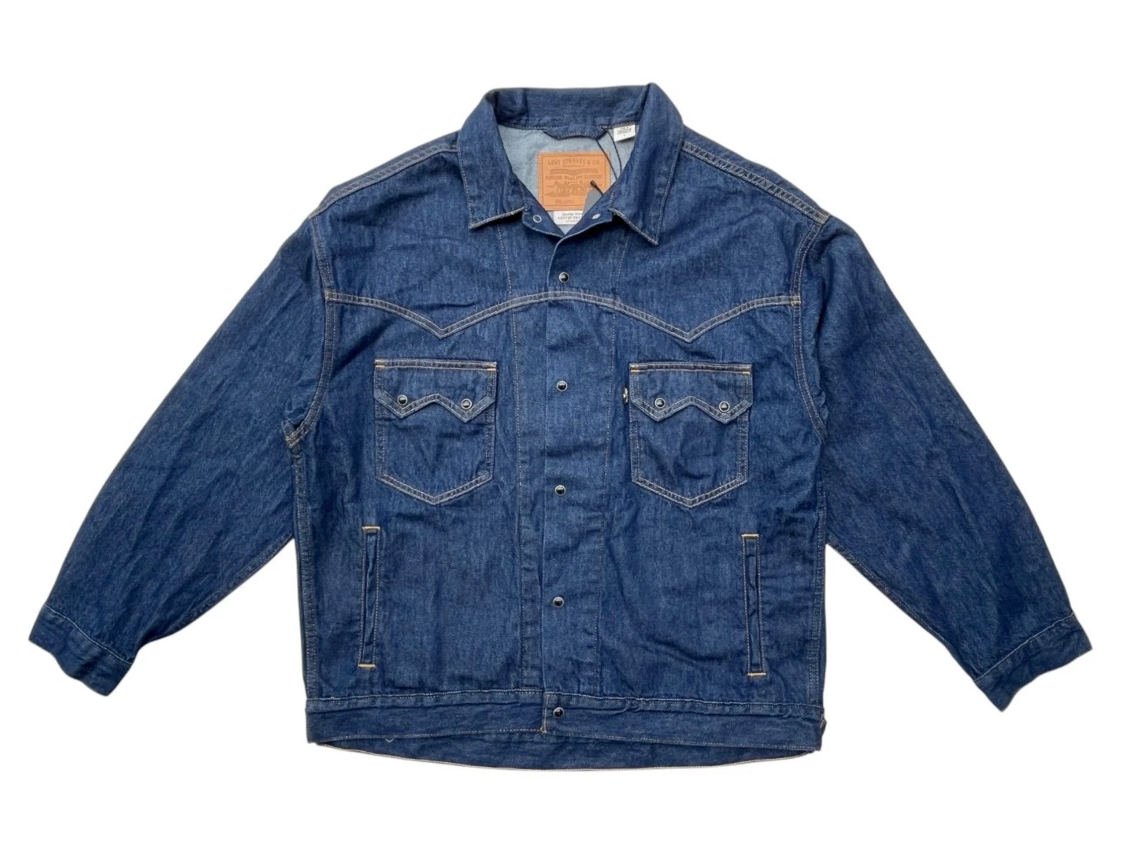 Levis Premium Mens Denim Trucker Jacket NWT Relaxed Fit Western Sawtooth Yoke
Opens in a new window