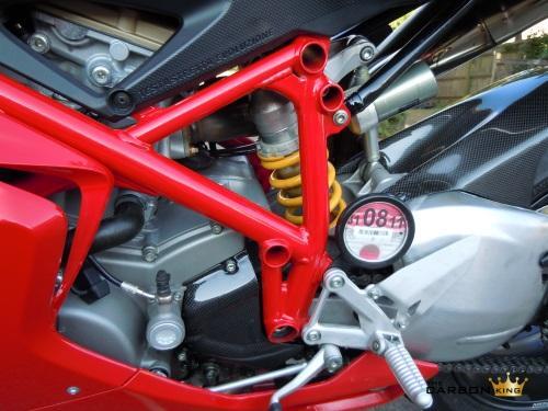 Ducati 848 1098 1198 Carbone Pignon Housse En Uni Brillant Tissage Fibre - Photo 2 sur 4