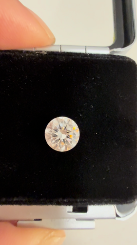 1.5ct Laboratory Grown Diamond - Video 1 of 1