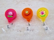 ID BADGE RETRACTABLE REEL HAPPY FACE , NURSE,MEDICAL,PEDIATRIC,ICU,NICU,TEACHER