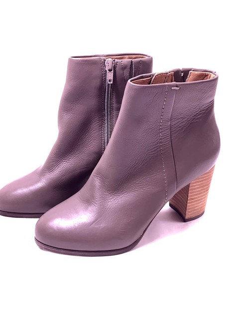 Vionic Leather Ankle Boots Womenâs Gray Upton in 2020 | Womens boots, Boots, Womens boots ankle