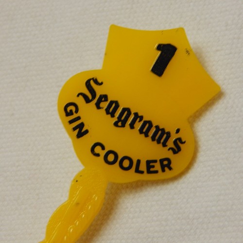 SEAGRAM'S GIN COOLER SWIZZLE STICK LIQUOR BRANDS