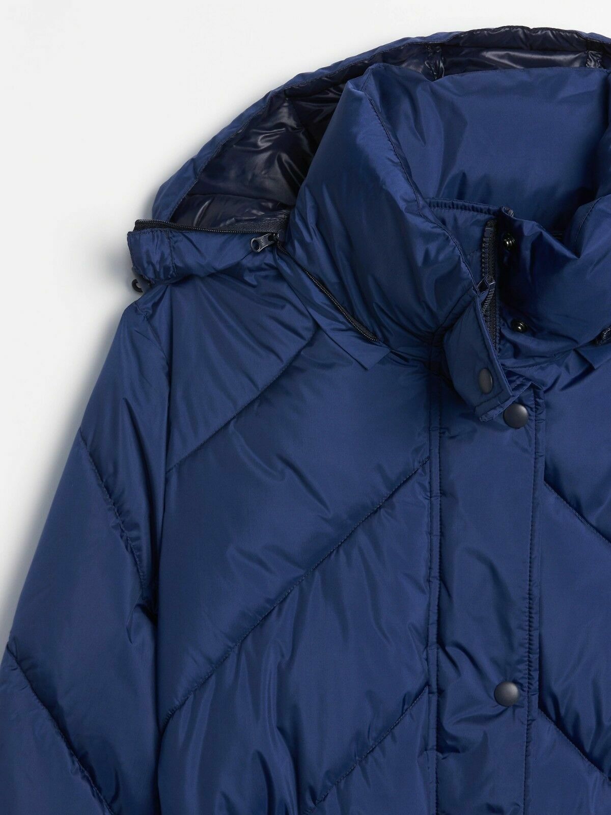 Gap ColdControl Elongated Puffer Coat, NWT, Medium, Red, MSRP $168 USC image 4