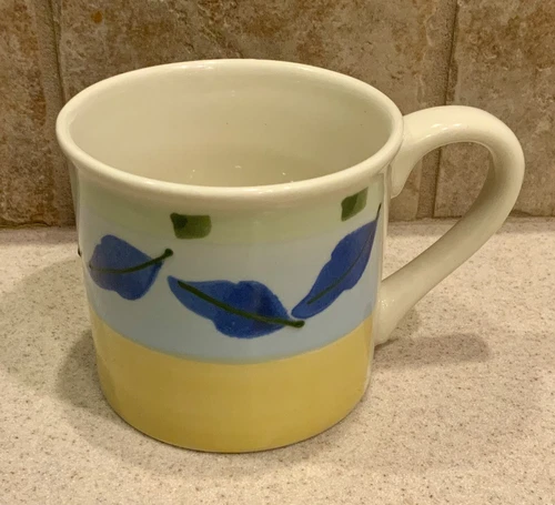 HARTSTONE Pottery BLUE & YELLOW FRUIT Traditional MUG 14oz Vintage Original