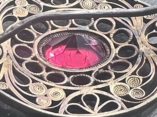 Antique Reddish-pink Stone Brooch C Clasp, Intricate Design, Victorian Era - Picture 12 of 14