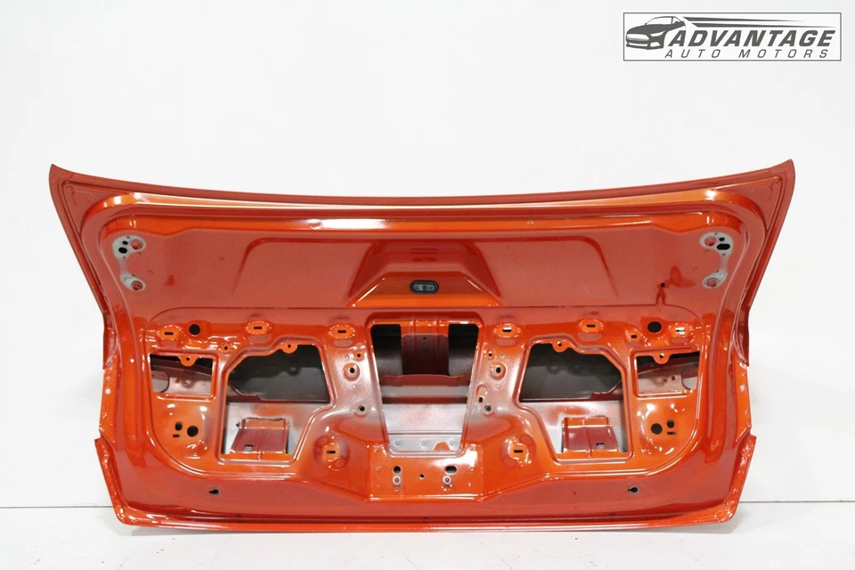 2019-2024 大众 JETTA 后轮甲板盖壳面板 HABANERO 橙色 原始设备制造商 — 第 3/4 张图片