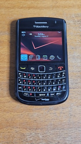 Blackberry Bold 9650 Cellular Phone Verizon Black 3.2 MP Bluetooth