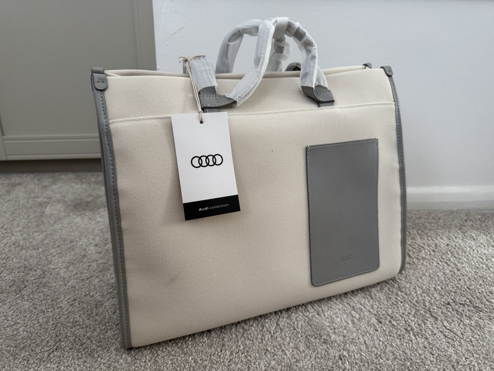 Brand New Audi Woman’s Shopper Bag In Cream/grey image 2
