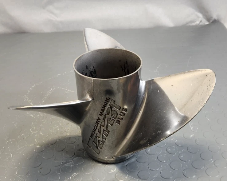 Mercury Quicksilver Tempest Plus Propeller 48-825862A47 14 5/8 x 21 (2527) - Image 2 of 4